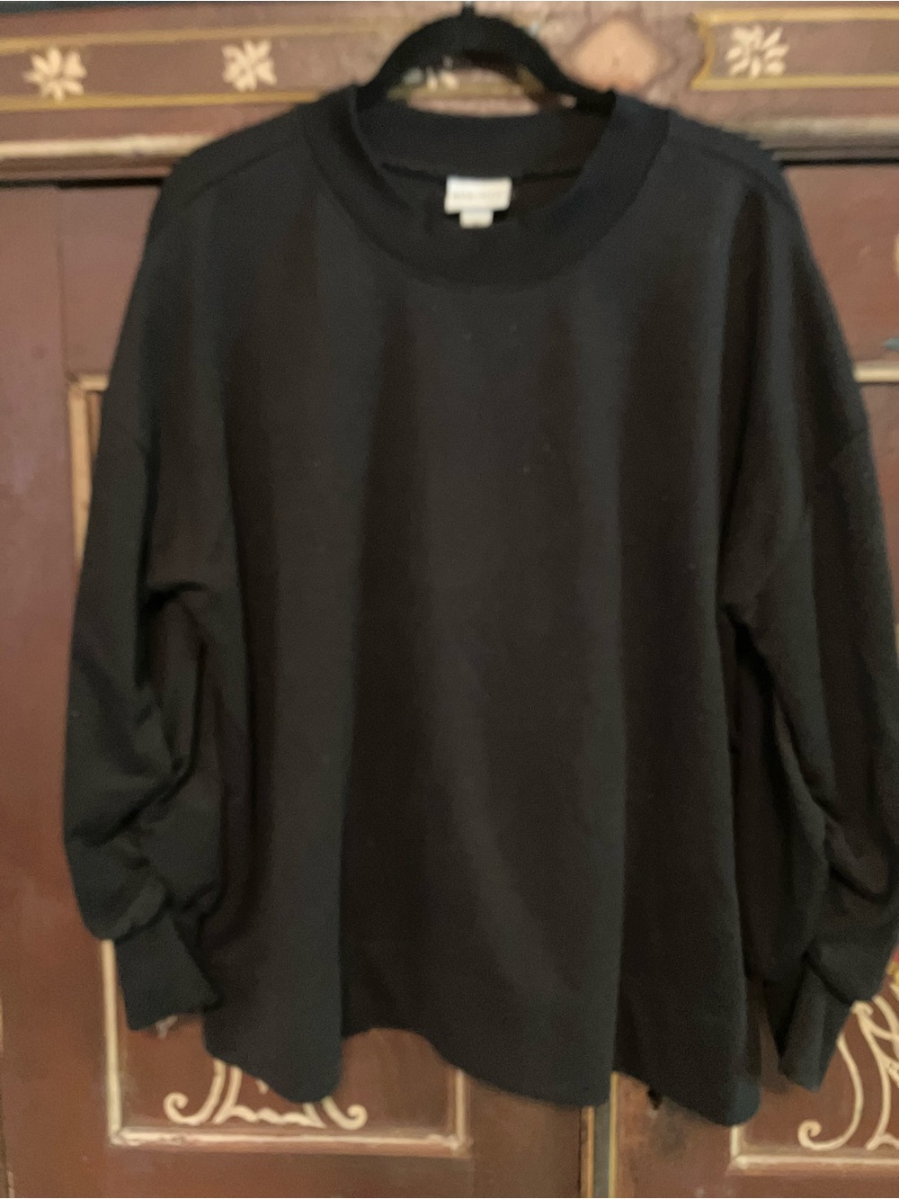 Ava & Viv Black Crewneck Pullover Sweater